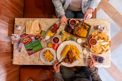 جلسة تصوير احترافية بأسلوب professional photography لمنتجات وأطباق مطعم Chili's